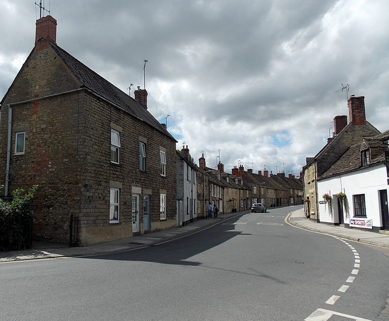 High Street towards Malmesbury town centre